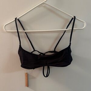 Skims Micro scoop bikini top size medium